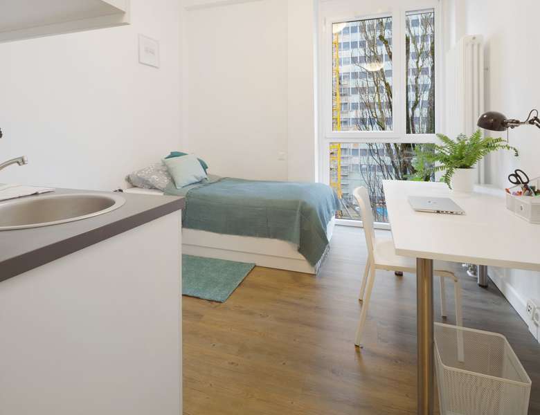 01-student-residence-munich-room.jpg