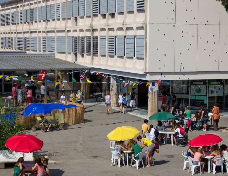 1. Antibes Jong taalschool