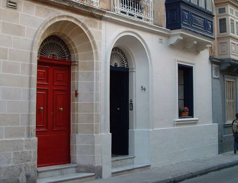 1. Gastgezin Sliema