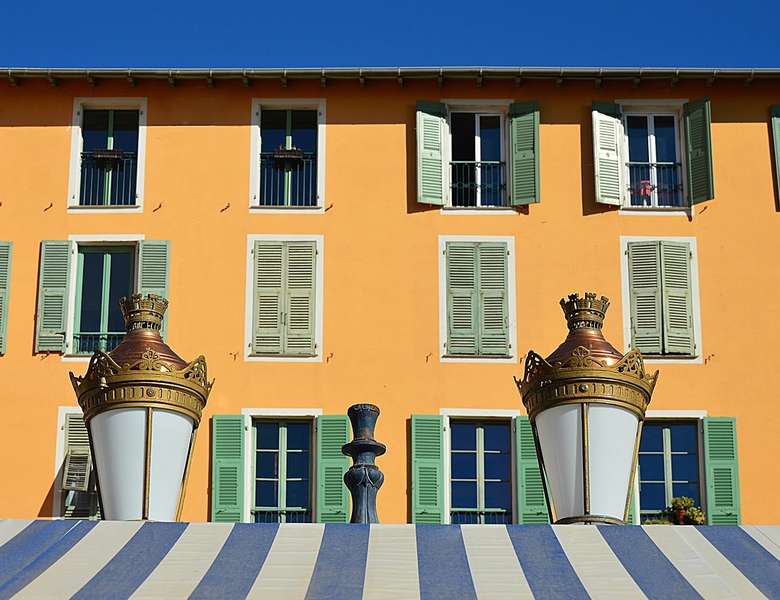 Facade zomerresidentie.jpg