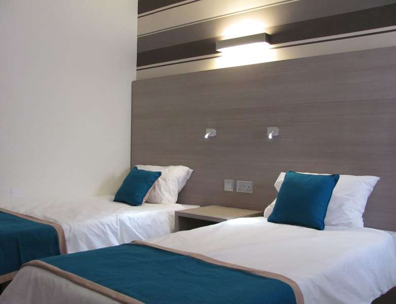 Sliema Days Inn